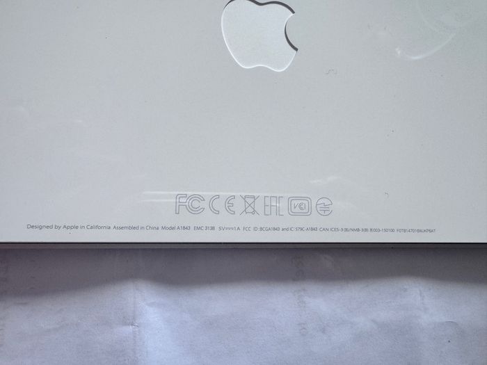 Apple Magic Keyboard (A1843)