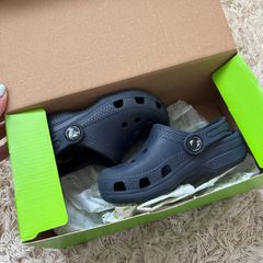 toddler crocs