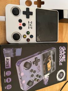 R36S Handheld Retro Game Console PSP PS1 N64 GBA NDS