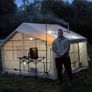 8-square-meter inflatable tent Image 4