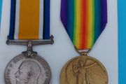 World War 1 Pair of War Medals to QUEENS REGIMENT