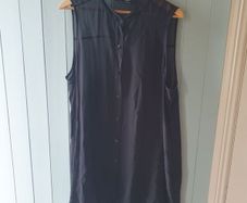 Black 100% Silk Sleeveless Top