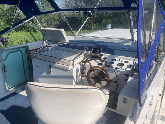 Broom Motor Cruiser