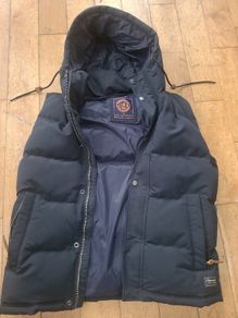 Superdry "Everest" puffer Gilet  - never worn