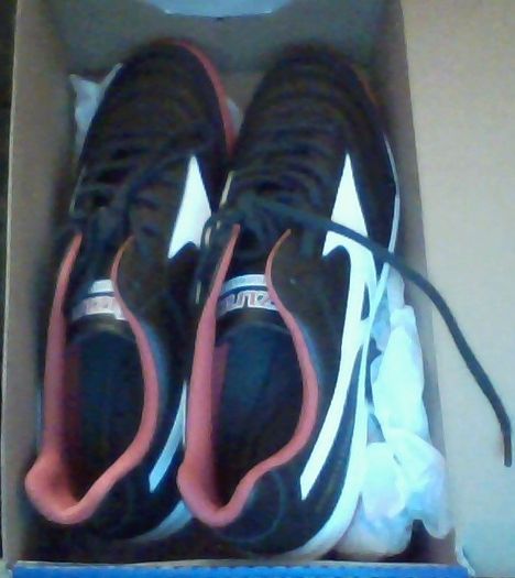 astro turf Mizuno Morelia Sala Classic IN - size 9