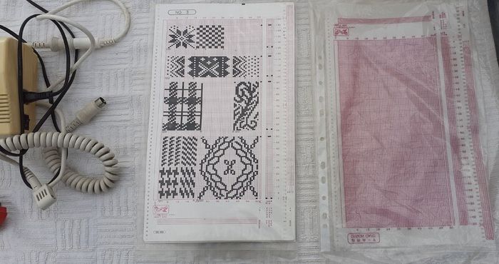Chunky Electronic Knitting machine
