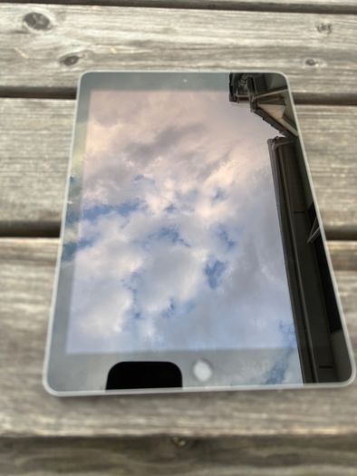 iPad (6th Generation) WiFi 32Gb