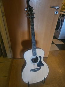 Taylor 114e Acoustic Guitar