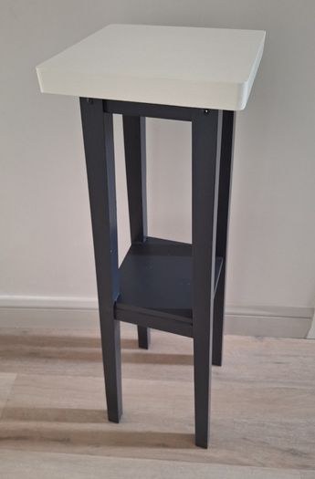 Plant stand