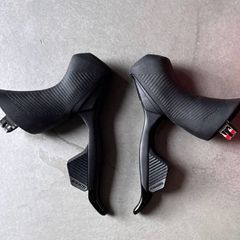 SRAM Rival eTap AXS HRD Shifters & Brake Calipers Excellent Condition