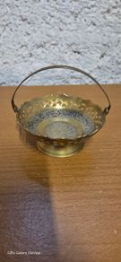Vintage brass handled bowl / basket