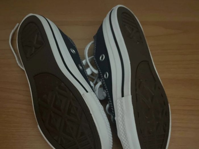 converse runners