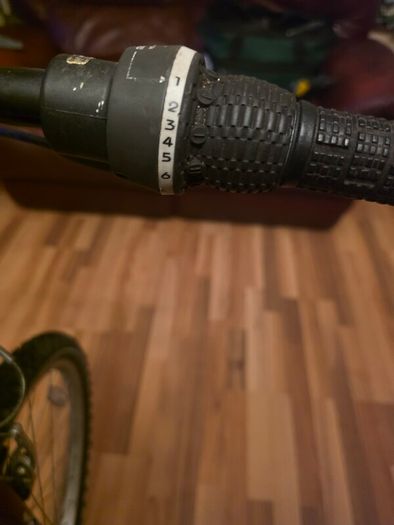 Emmelle Saphire 12 Speed Girls Mountain Bike