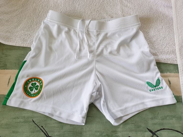 Ireland Football Away Shorts 2024 Childrens Small 10 to 11 Years Old