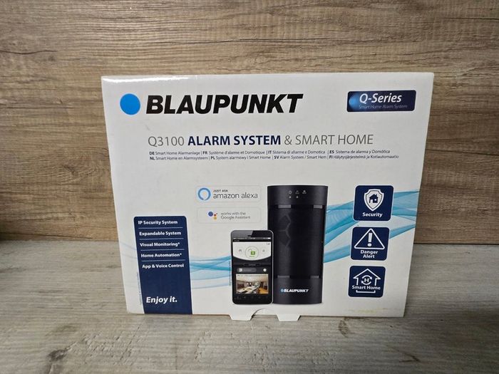Blaupunkt Q3100 Smart Home Alarm Starter Kit, Black