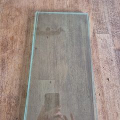 4 plate glass shelves