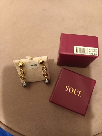 Beautiful drop earrings