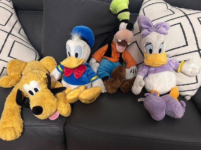 Original Disney Store Large Soft Toys - Pluto, Donald, Daisy & Goofy