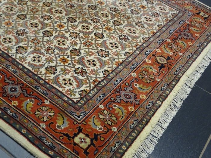 P.ersian Bidjar Rug 2.95 x 1.95m (BJAR)