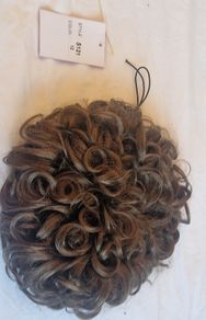 Camelia. Rose Wig