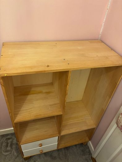 kids wardrobe