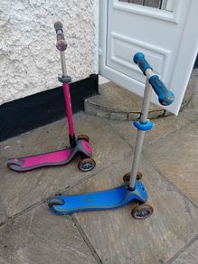 Kids scooters