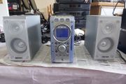 HITACHI Music System, Model AX-M67, &amp; 2 Hitachi 4 Ohm Speakers, Radio, CD and AUX, in very good condition