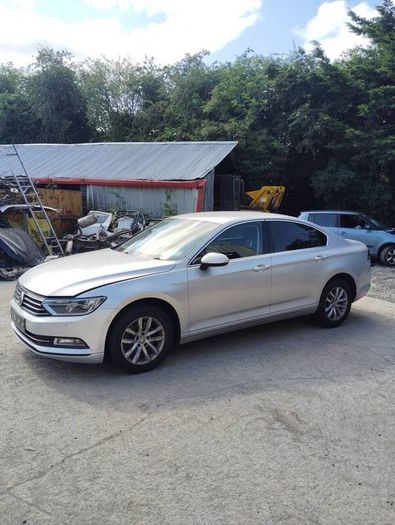 Breaking VW Passat 2017 1.6tdi dcx b8