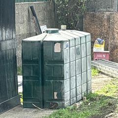 Oil tank