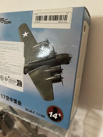 Model Airplane B 17
