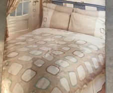 New Unopened Double Bed Quilt Set
