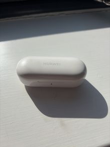 Huawei wireless earphones model CM-H1C