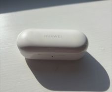 Huawei wireless earphones model CM-H1C