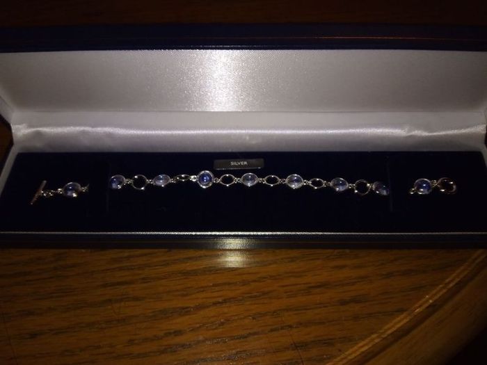 Bracelet