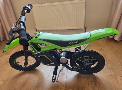 Razor SX125 McGrath 10.8V Electric Mini Dirt Bike