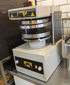 Heated Pizza Press 13''
