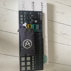 Arturia Beat step pro