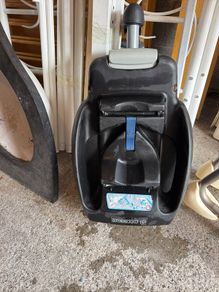 Isofix base.