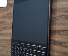 Titan 2 (like BlackBerry Passport)