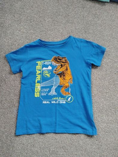 boys t-shirt.age 4/5