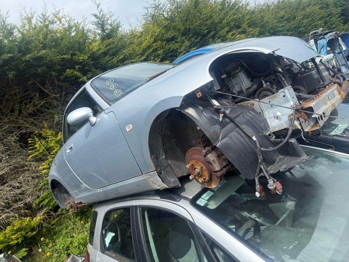 cars breaking