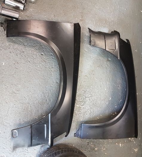 Genuine GM Vauxhall Nova 5 Door + Saloon 90-93 Left Front Wing 90321103