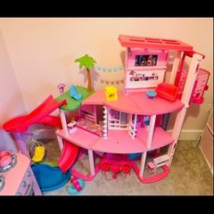 Barbie Dreamhouse