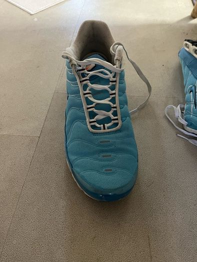 airmax plus size 10