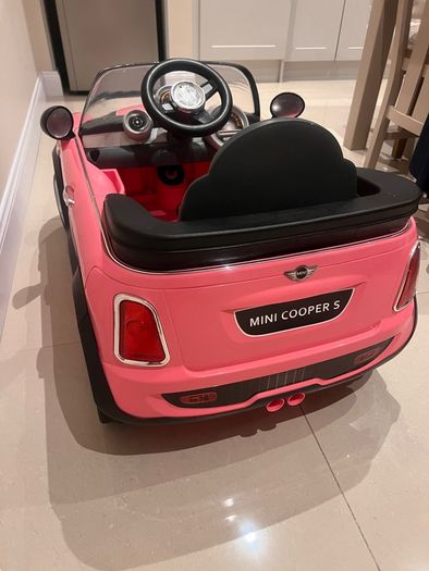 Kids electric mini cooper