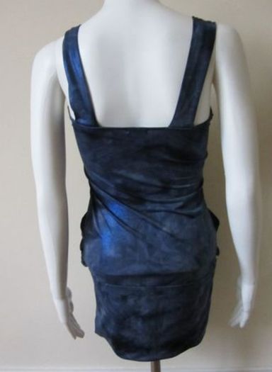 "Evita" navy blue shimmering  top
