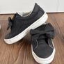 Girls black glitter trainers with beautiful bows size 9 Image 3