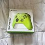 Xbox Series X + controller + G920 Steering wheel + Gearshift Image 5