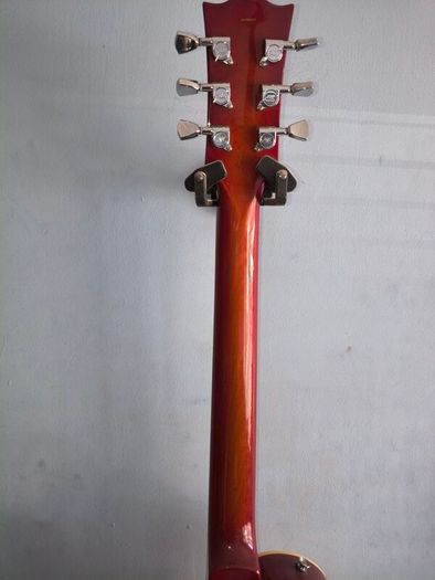 Fret-King Eclat