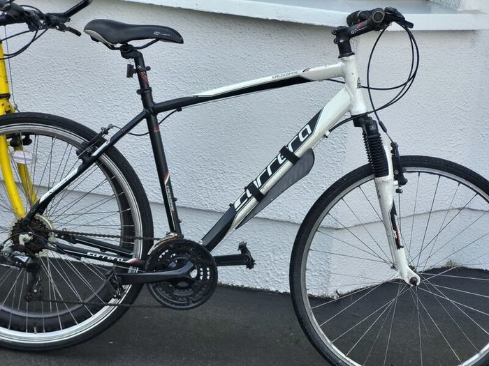 Hybrid  2 Cheap Used Bikes